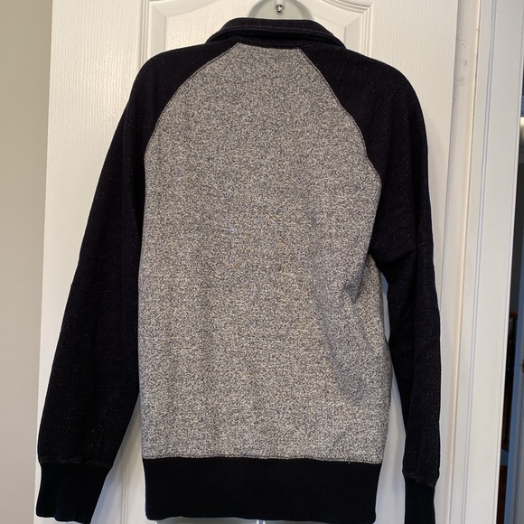 ROOTS  zip sweater - Picture 3 of 4